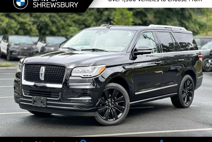 2022 Lincoln Navigator Reserve photo 1