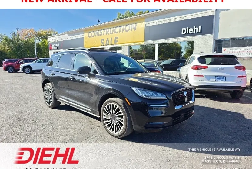 2021 Lincoln Corsair Standard photo 1