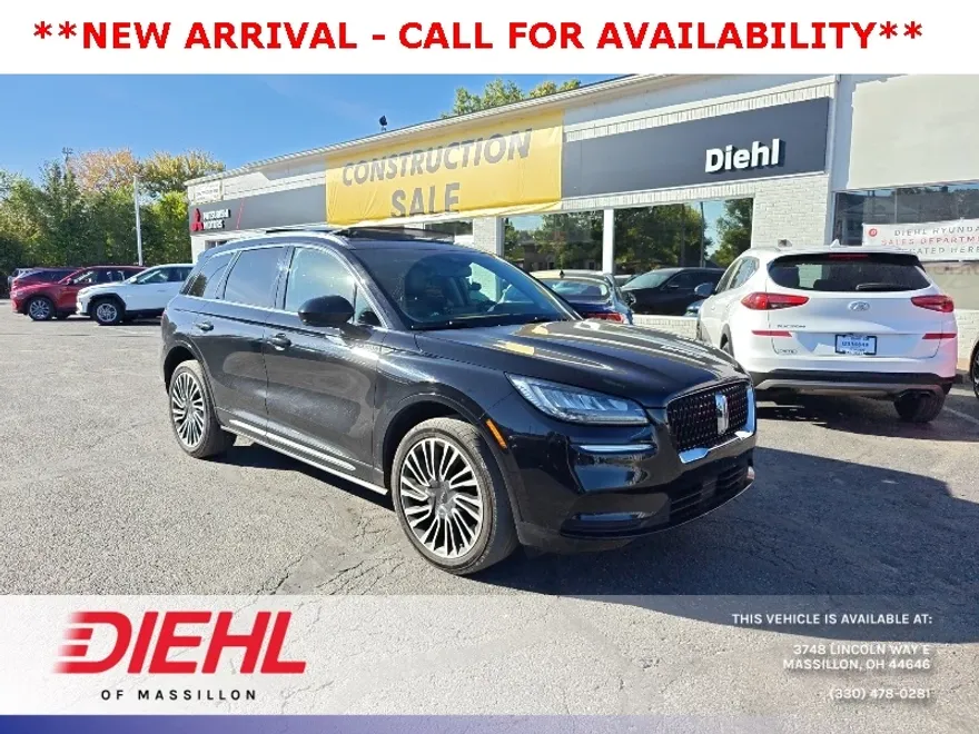 2021 Lincoln Corsair Standard photo 1