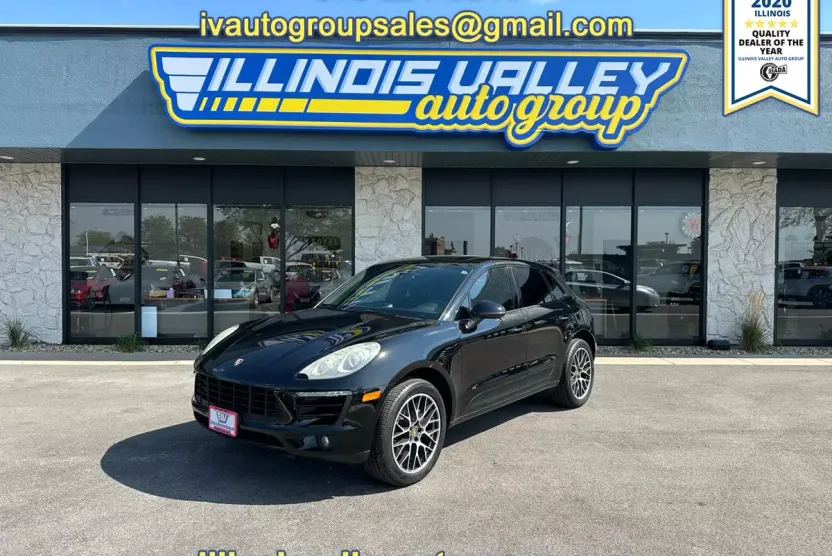 2017 Porsche Macan photo 1