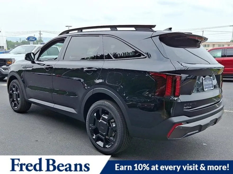 2025 Kia Sorento X-Line EX photo 1