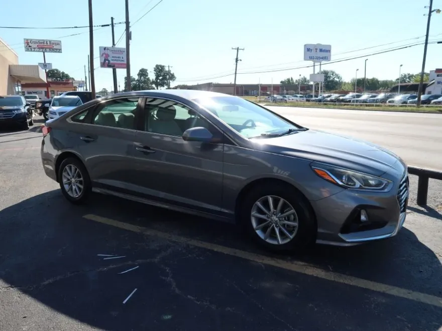 2018 Hyundai Sonata Eco photo 2