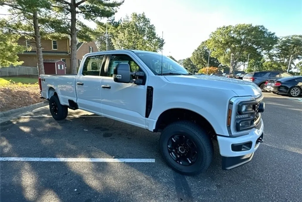 2026 Ford F-250 XL photo 1