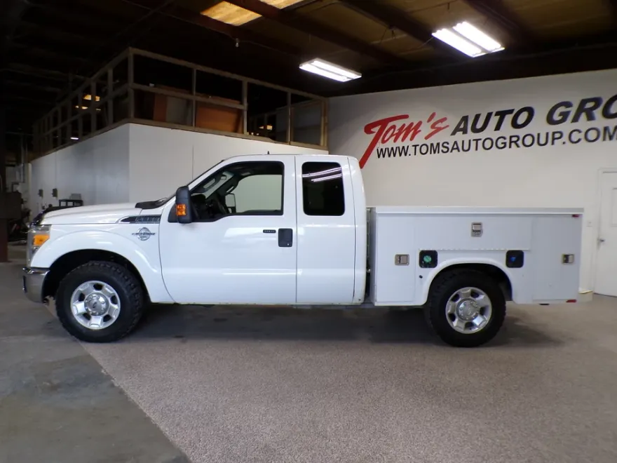 2012 Ford F-250 XLT photo 1