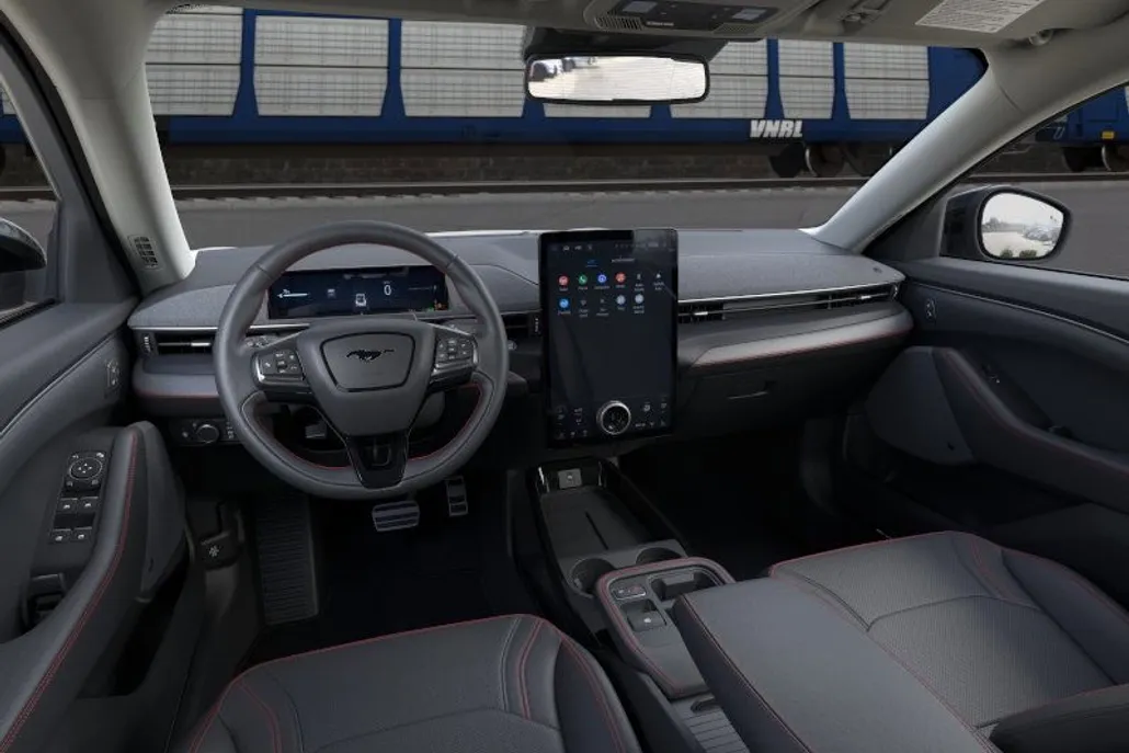 2025 Ford Mustang Mach-E Premium photo 1