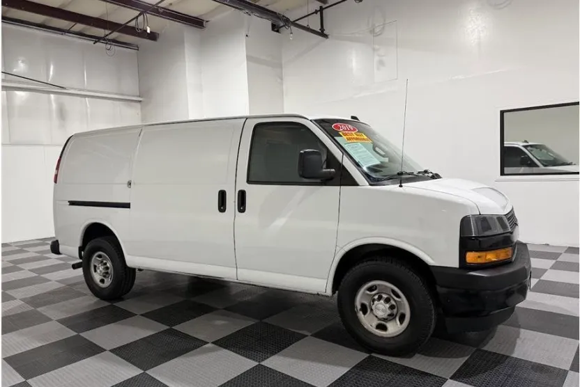 2019 Chevrolet Express Cargo Van photo 1
