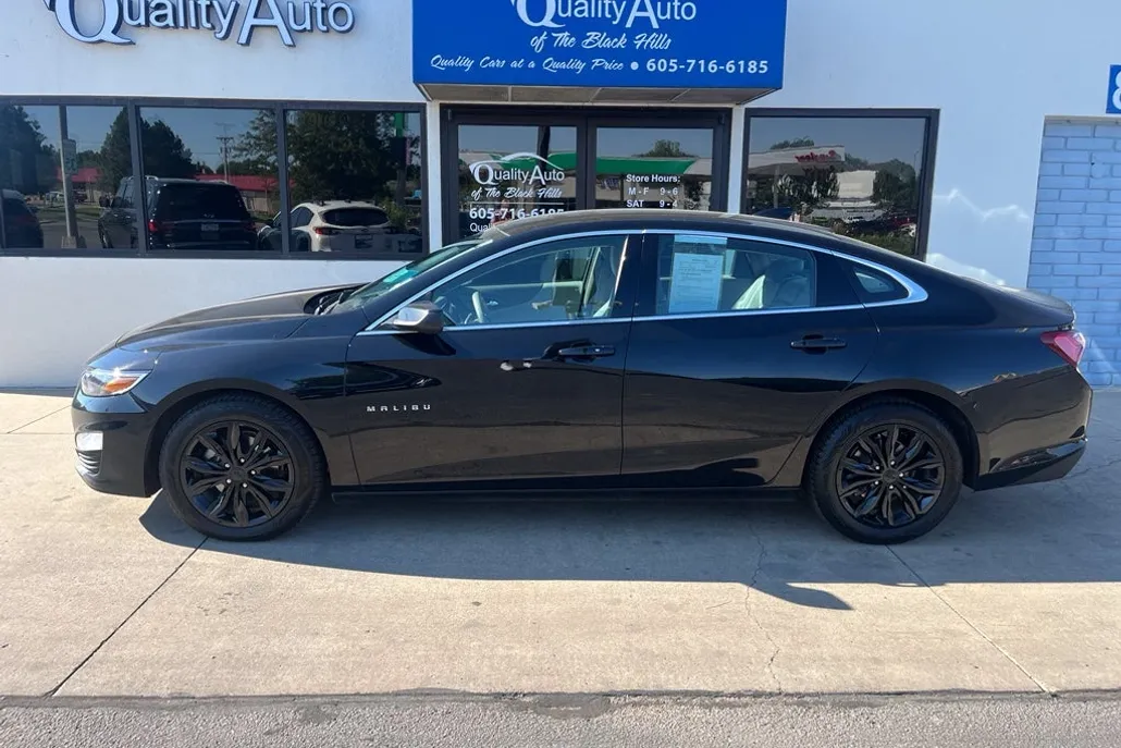 2020 Chevrolet Malibu 1LT photo 1