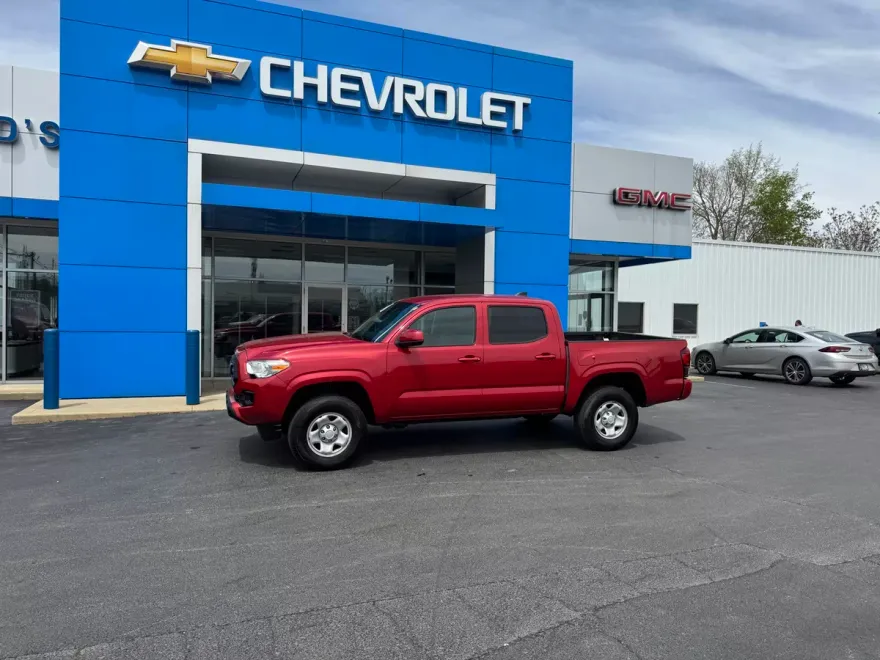 2022 Toyota Tacoma SR photo 1