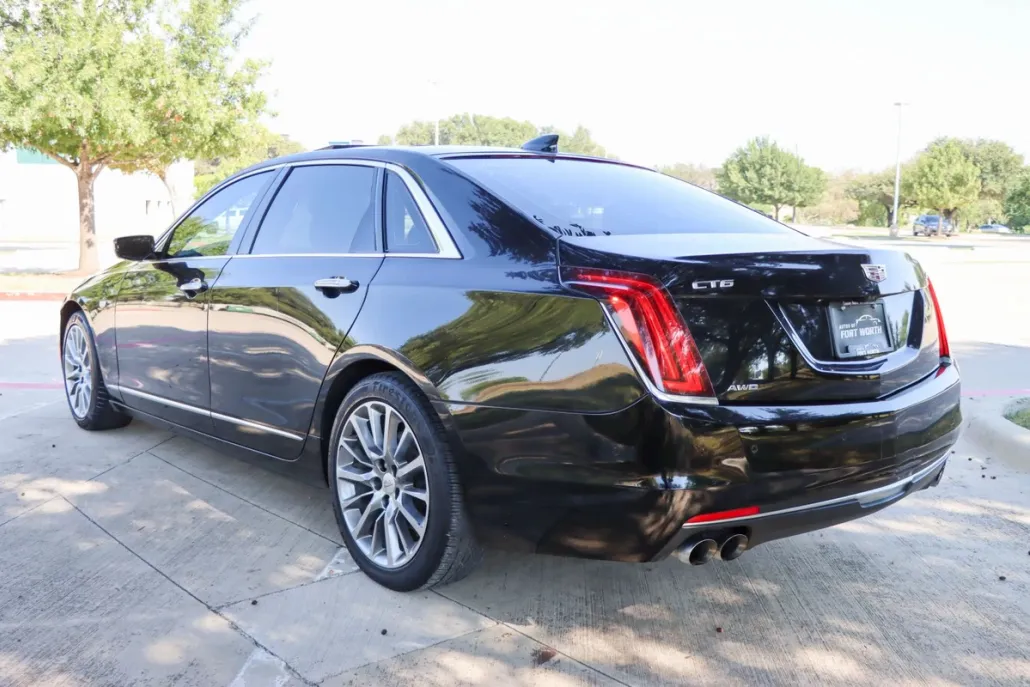 2017 Cadillac CT6 Luxury photo 1