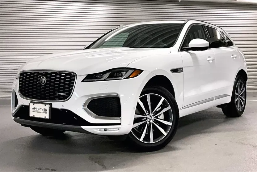 2025 Jaguar F-PACE R-Dynamic S photo 1