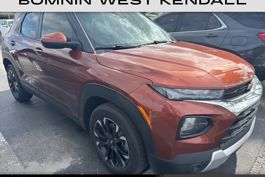 2021 Chevrolet Trailblazer LT photo 1