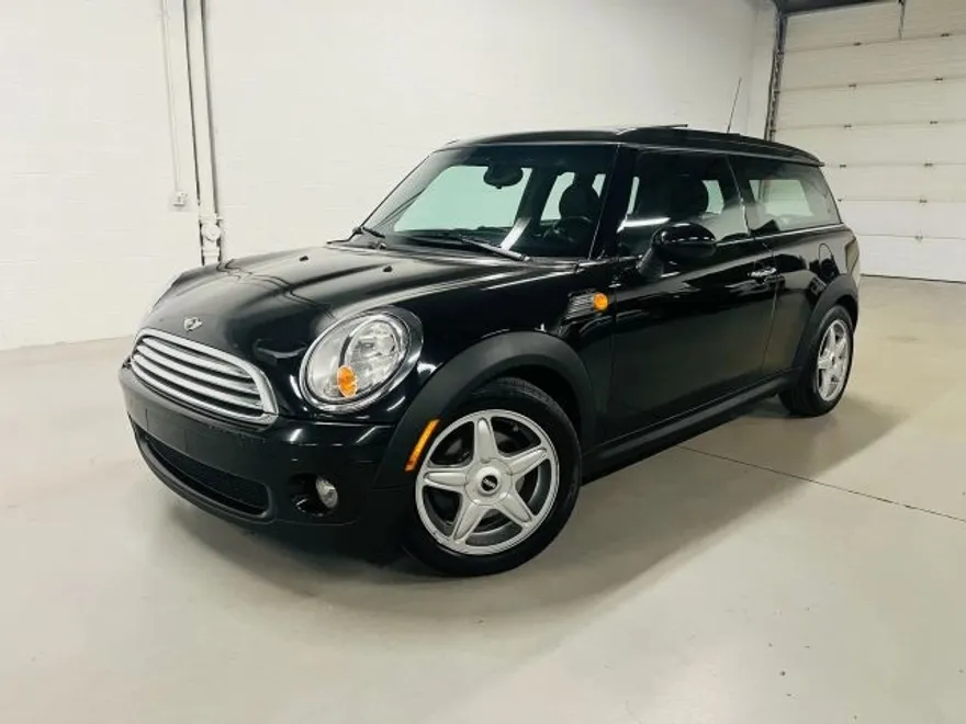 2009 Mini Clubman Base photo 1
