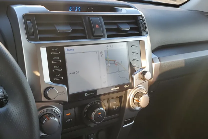 2022 Toyota 4Runner SR5 Premium photo 1