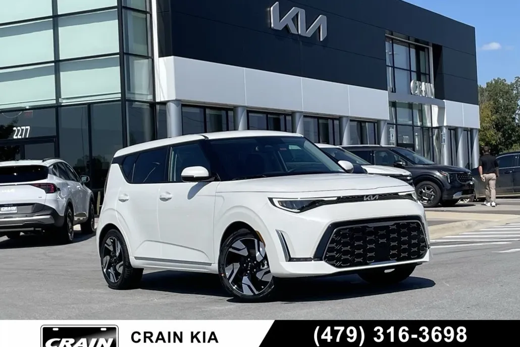 2025 Kia Soul GT-Line photo 1