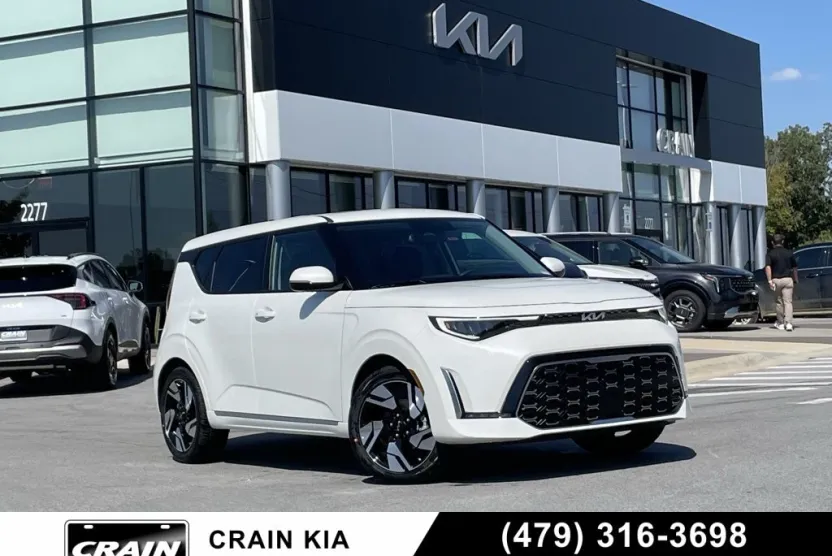 2025 Kia Soul GT-Line photo 1