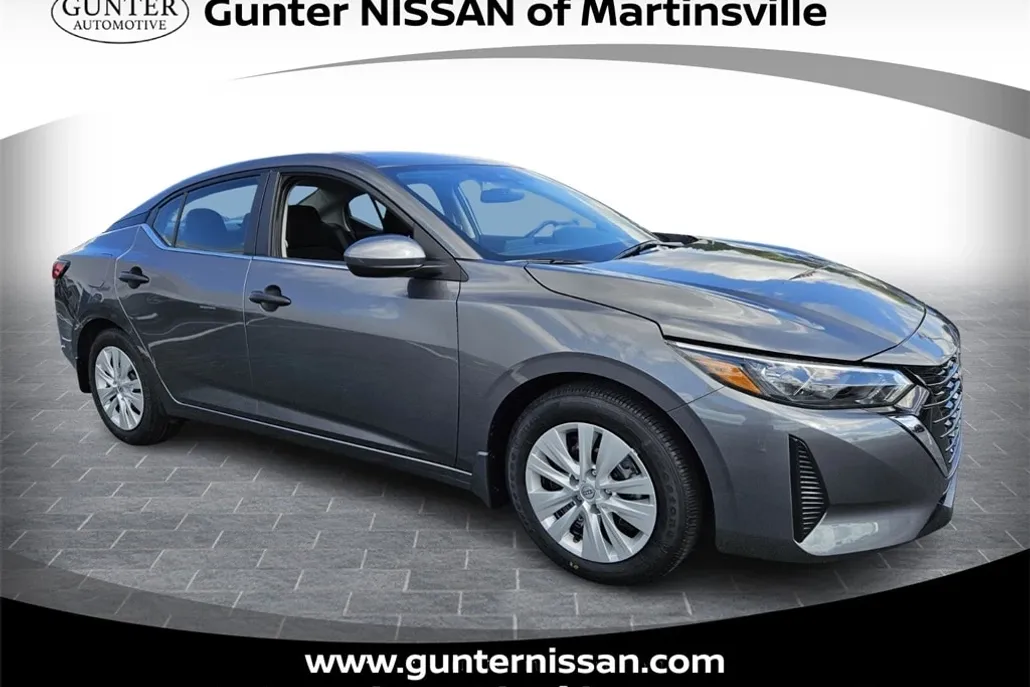 2025 Nissan Sentra S photo 1