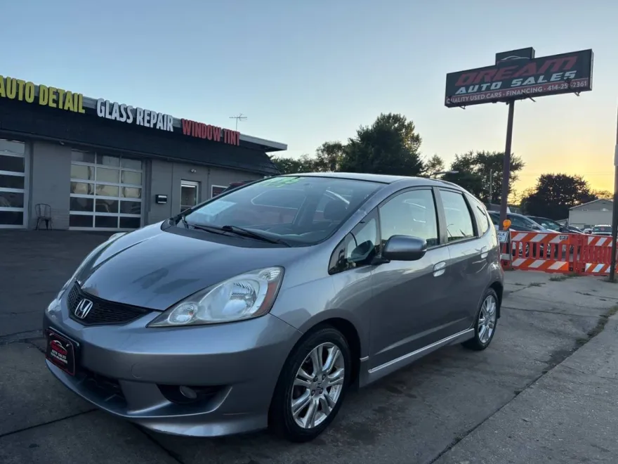 2009 Honda Fit Sport photo 1