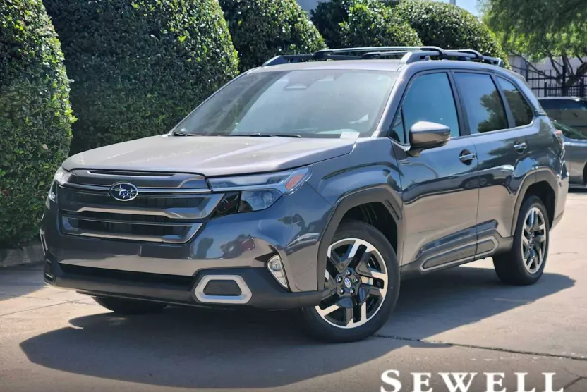 2025 Subaru Forester Limited photo 1