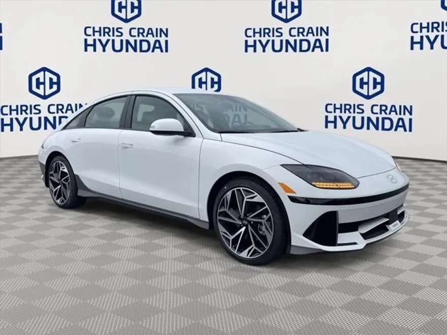 2024 Hyundai Ioniq 6 SEL photo 1