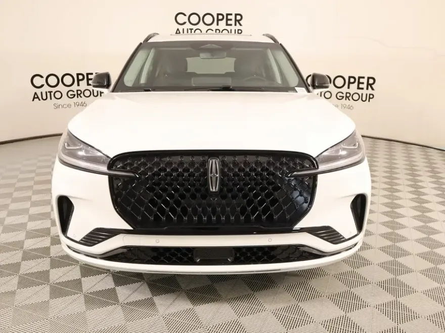 2025 Lincoln Aviator Reserve photo 1