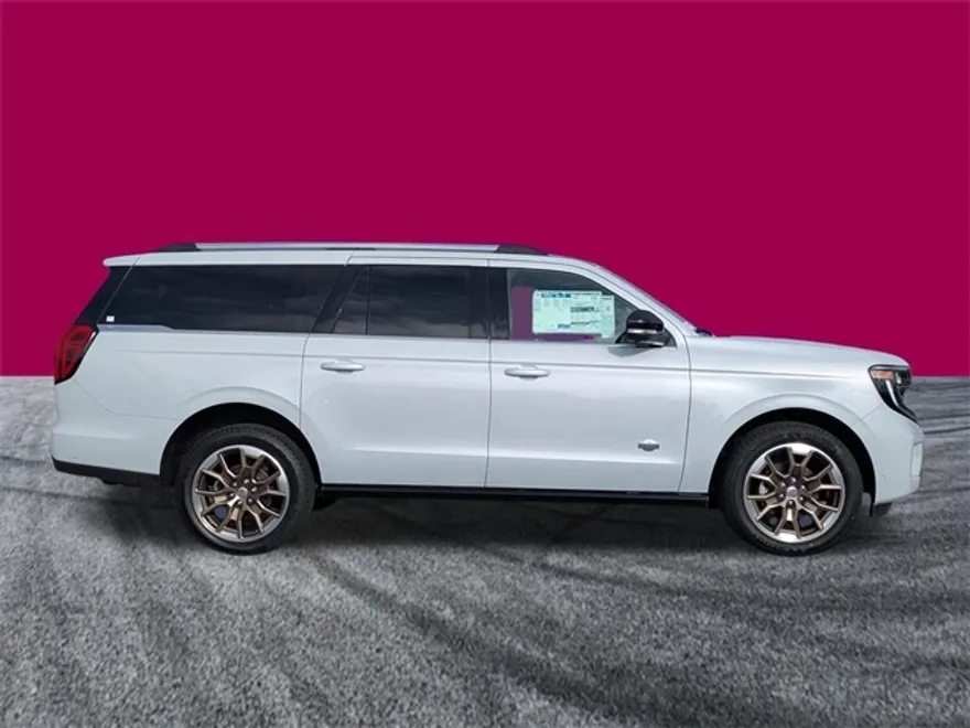 2025 Ford Expedition King Ranch MAX photo 1