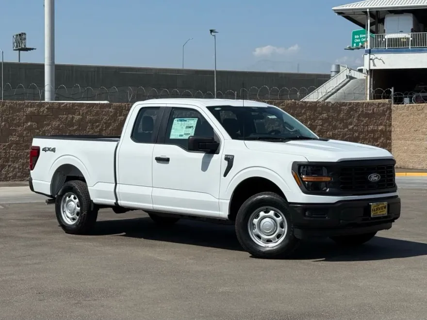 2025 Ford F-150 XL photo 1