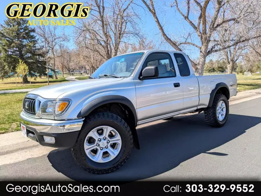2003 Toyota Tacoma XtraCab photo 1