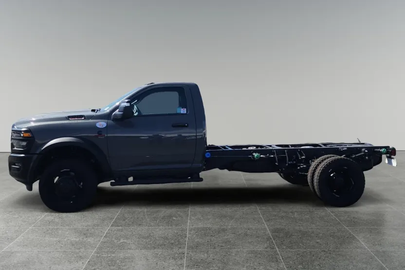 2026 Ram 5500 Tradesman photo 1