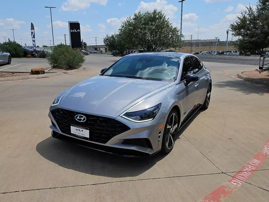 2023 Hyundai Sonata SEL Plus photo 1