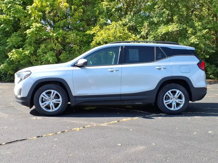 2020 Gmc Terrain SLE photo 1
