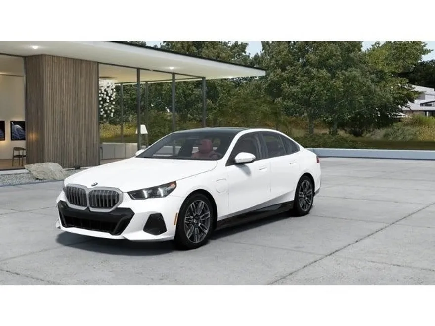 2026 Bmw 550e xDrive photo 1
