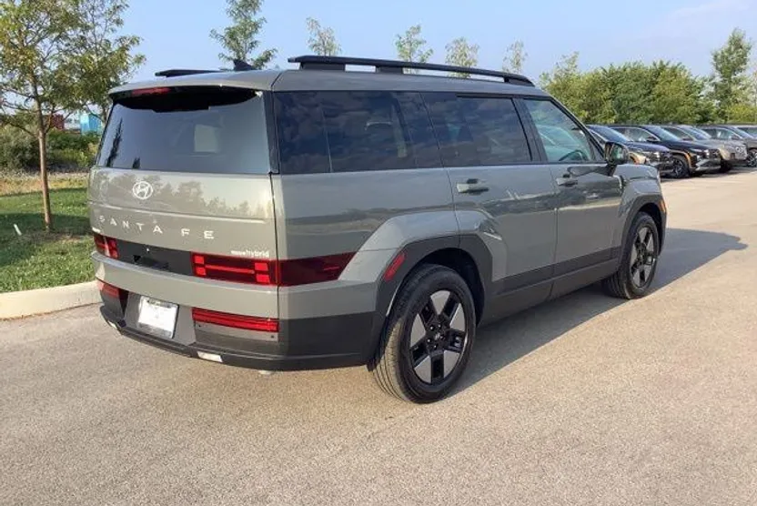 2026 Hyundai Santa Fe SEL photo 1