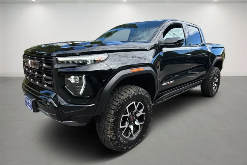 2024 Gmc Canyon AT4X photo 1