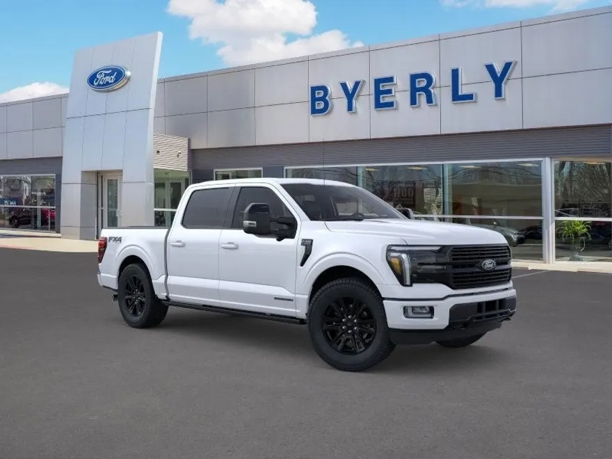 2025 Ford F-150 Platinum photo 1