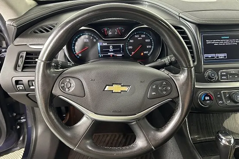 2018 Chevrolet Impala 1LT photo 1