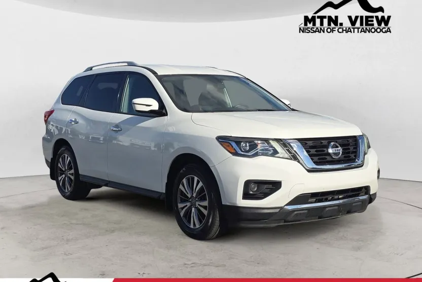 2019 Nissan Pathfinder S photo 1