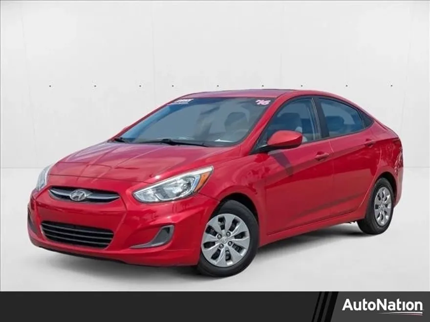 2016 Hyundai Accent SE photo 1