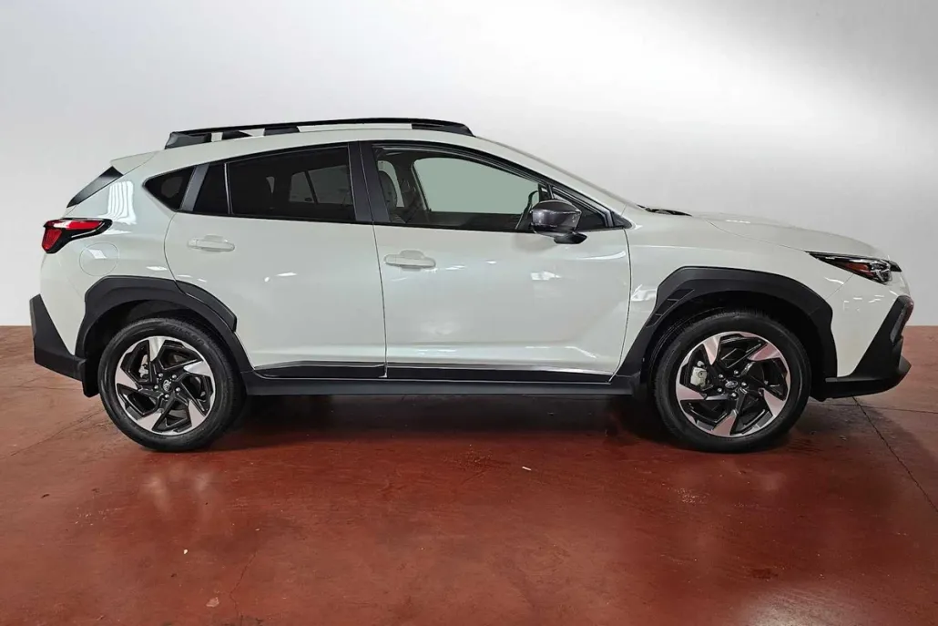 2024 Subaru Crosstrek Limited photo 1
