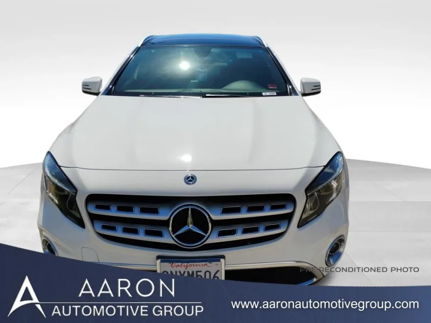 2020 Mercedes Benz GLA 250 photo 1