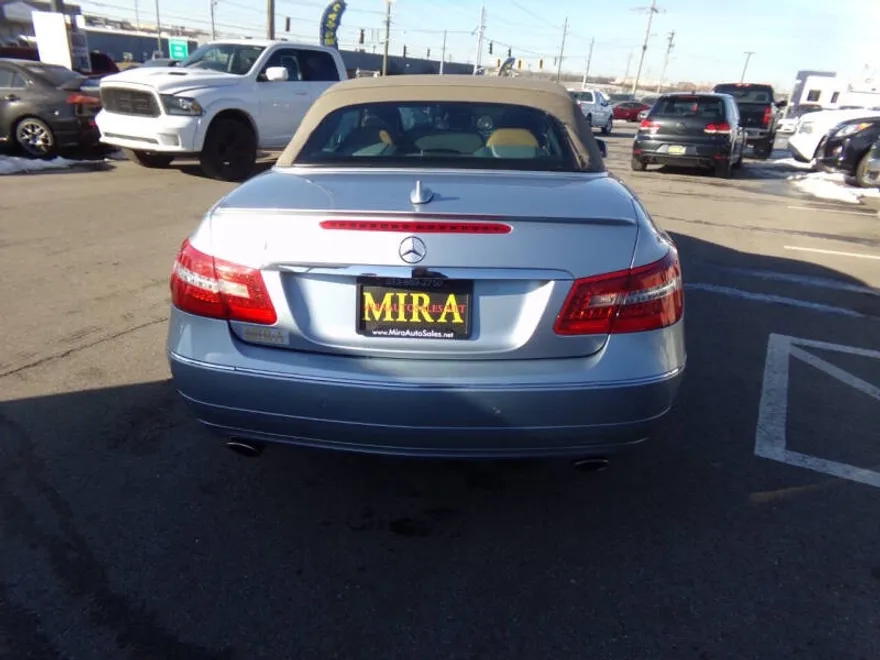 2013 Mercedes Benz E 350 photo 1