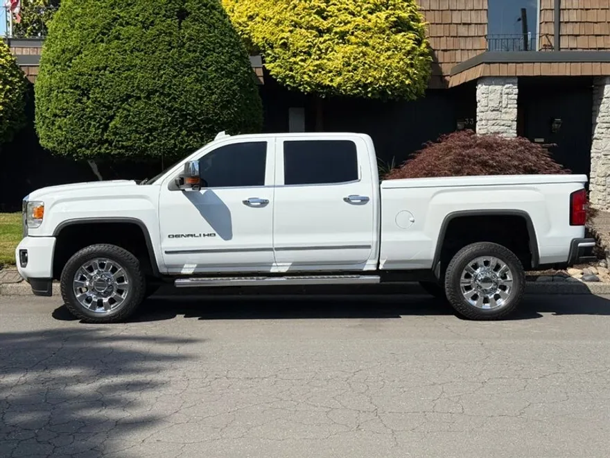 2015 Gmc Sierra 2500 Denali photo 1