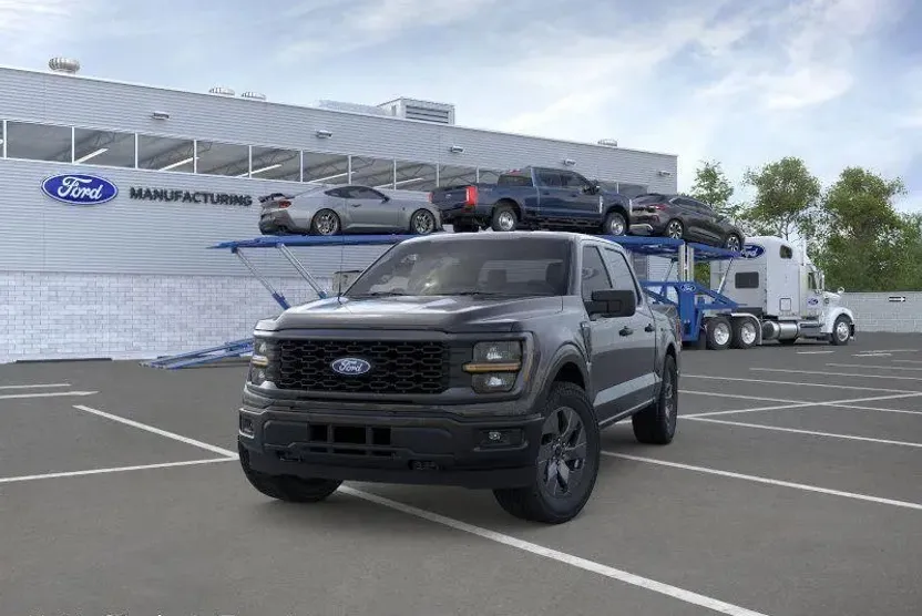 2025 Ford F-150 STX photo 1