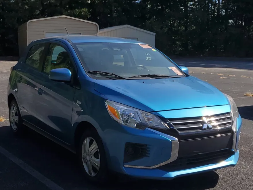 2024 Mitsubishi Mirage ES photo 1
