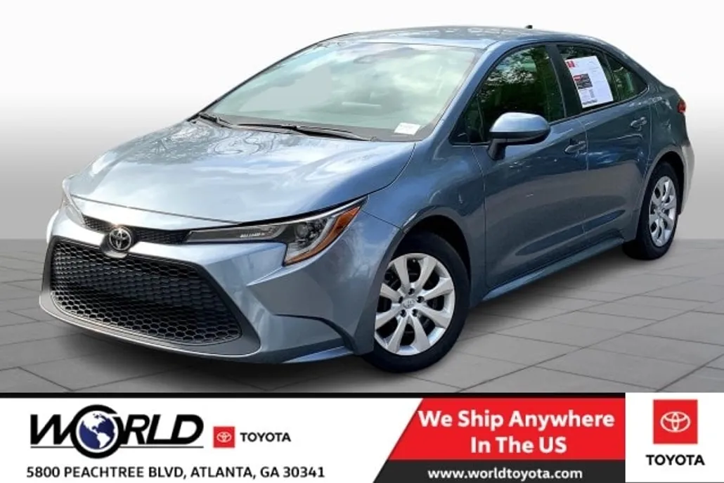 2021 Toyota Corolla LE photo 1