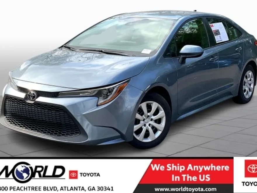 2021 Toyota Corolla LE photo 1