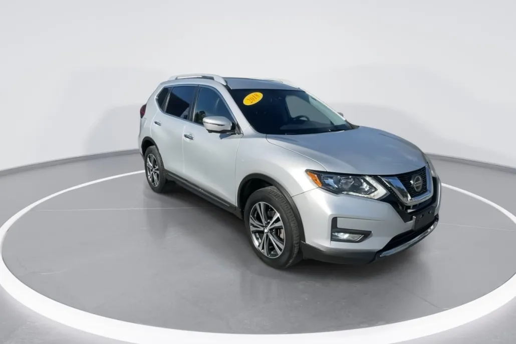 2018 Nissan Rogue SL photo 1