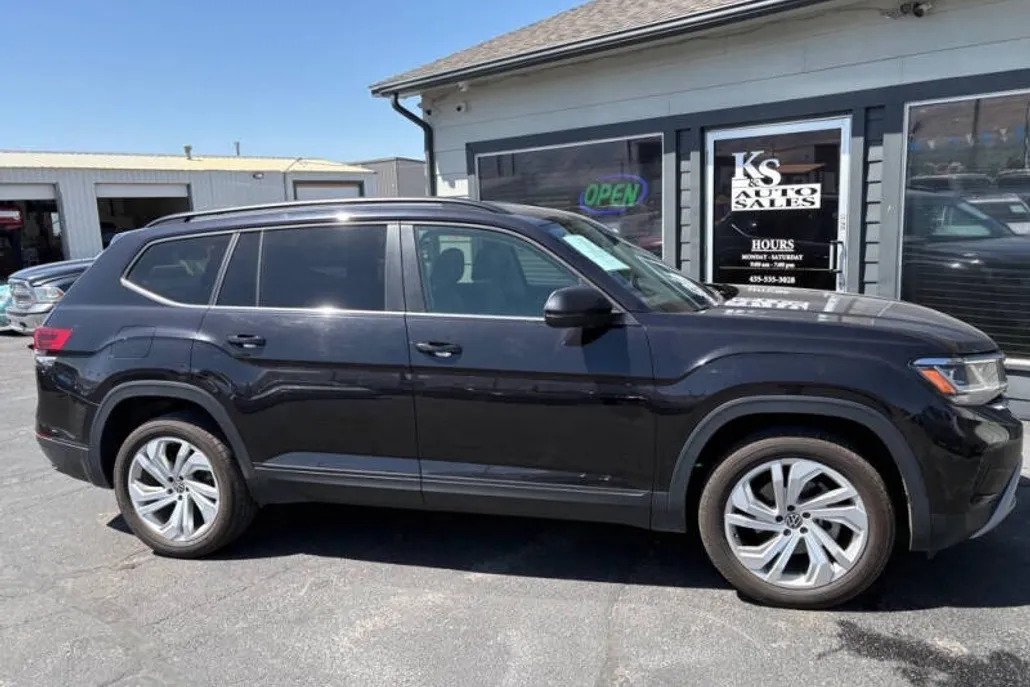 2021 Volkswagen Atlas SE Technology photo 1