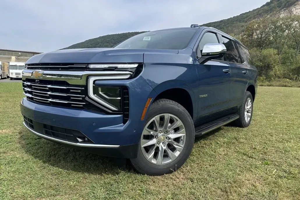 2026 Chevrolet Tahoe Premier photo 1
