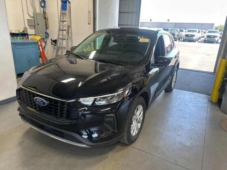 2023 Ford Escape Active photo 1