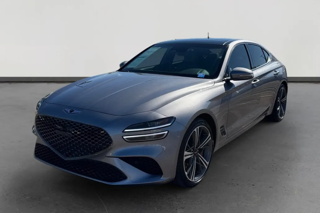 2025 Genesis G70 2.5T photo 1
